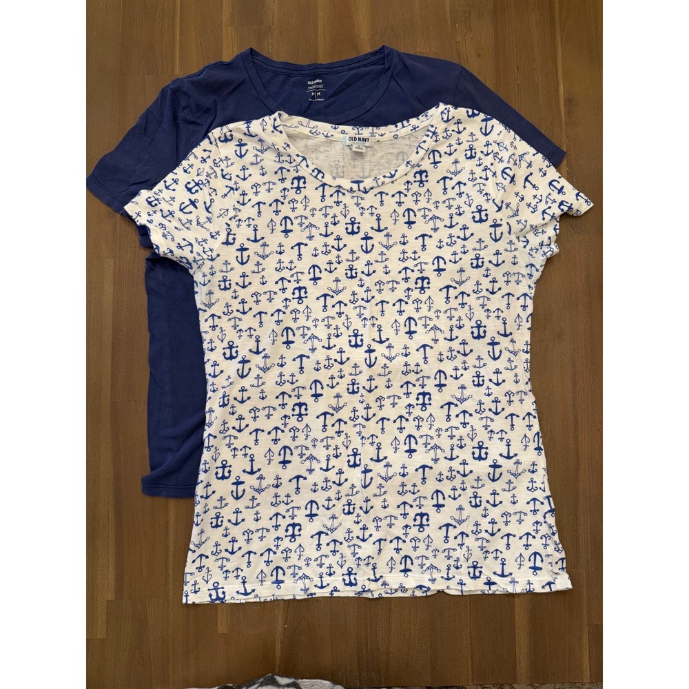 Old Navy Womens Set of 2 T Shirts Navy Anchor Print Relaxed Fit‎ Medium